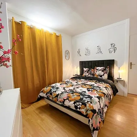 Colors Of Life Apartment